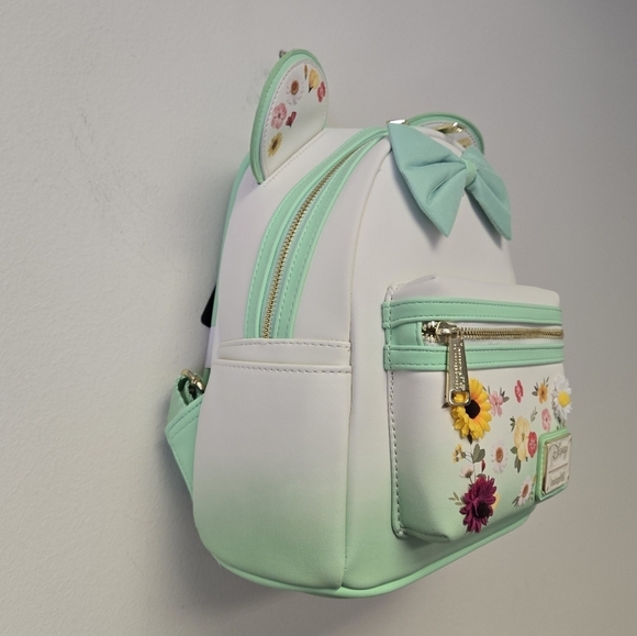 Loungefly Disney Minnie Mouse Pressed Flower Bow Backpack Green White main image 7